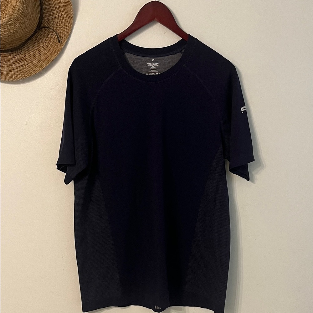 Fabletics Men's Blue Short Sleeve Athletic Tee